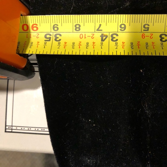 LUXURIOUS VELVET FULL LENGTH PLUS SIZE GOWN - Picture 16 of 16